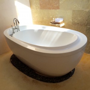 blue water bath tub